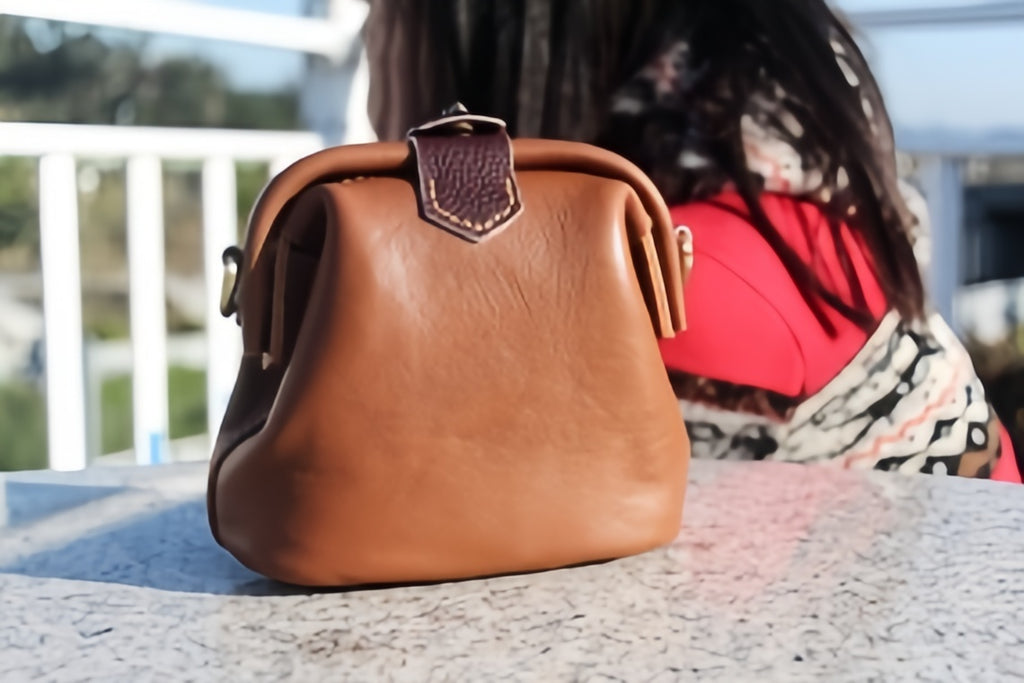 Mini Leather Doctor Bag - Leather Patterns PDF